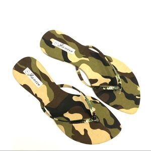 Camouflage camo green olive sequin sandals thongs NEW NIB flip flops 6.5